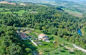 Villa – Manciano, Toscana, Italia. 2 100 000 €