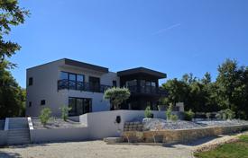 4 dormitorio casa de pueblo 230 m² en Svetvinčenat, Croacia. 1 200 000 €
