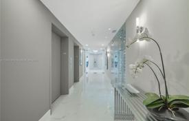 3-dormitorio apartamentos en condominio 190 m² en Miami Beach, Estados Unidos. $5 000 000