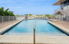 Condominio – Hallandale Beach, Florida, Estados Unidos. $290 000