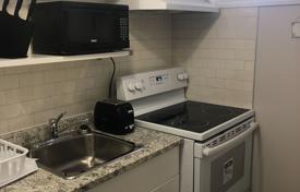 12 dormitorio casa de pueblo en York, Canadá. C$1 749 000