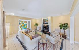 Casa de pueblo – Coral Gables, Florida, Estados Unidos. $2 300 000