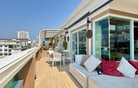 3 dormitorio piso 200 m² en Pattaya, Tailandia. $1 088 000