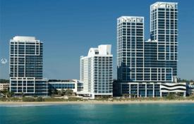 Piso – Miami Beach, Florida, Estados Unidos. 4 600 €  por semana