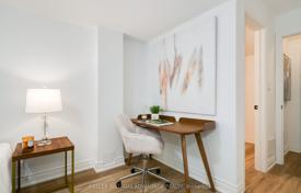 8 dormitorio adosado en Old Toronto, Canadá. C$1 547 000
