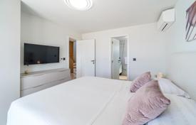 2 dormitorio villa 96 m² en Brac, Croacia. 1 290 000 €