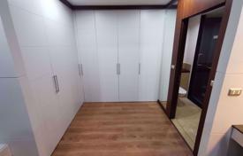 3-dormitorio apartamentos en condominio en Sathon, Tailandia. $4 600  por semana