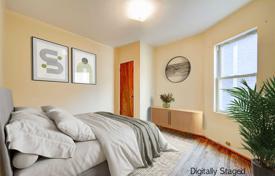 5 dormitorio adosado en Old Toronto, Canadá. C$1 626 000