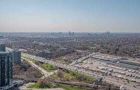 4 dormitorio piso en Etobicoke, Canadá. C$904 000
