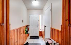 4 dormitorio casa de pueblo en Scarborough, Canadá. C$1 246 000