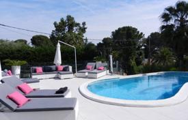 Villa – Cap d'Antibes, Antibes, Costa Azul,  Francia. 5 900 €  por semana