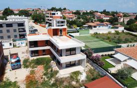 4 dormitorio casa de pueblo 291 m² en Poreč, Croacia. 1 445 000 €