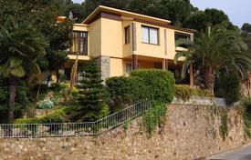 Villa – Tossa de Mar, Cataluña, España. 580 000 €