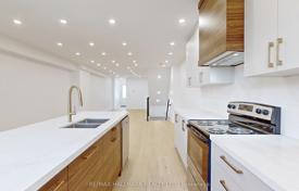 11 dormitorio casa de pueblo en York, Canadá. C$2 693 000