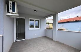 3 dormitorio piso 119 m² en Pula, Croacia. 275 000 €