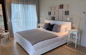 1-dormitorio apartamentos en condominio en Khlong Toei, Tailandia. $300 000