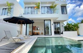 4 dormitorio villa 230 m² en Cemagi, Indonesia. $240 000