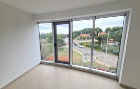 2 dormitorio piso 82 m² en Pula, Croacia. 235 000 €