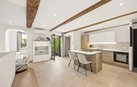 4 dormitorio piso en Antibes, Francia. 1 385 000 €