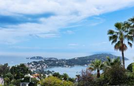 Villa en Villefranche-sur-Mer, Francia. Price on request