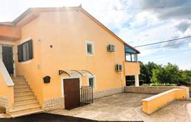 4 dormitorio casa de pueblo 170 m² en Istria County, Croacia. 349 000 €