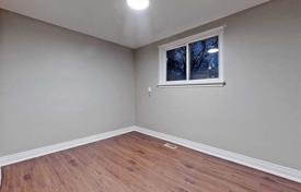 4 dormitorio adosado en North York, Canadá. C$1 436 000