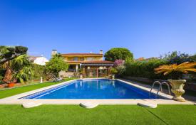 Villa – Tarragona, Cataluña, España. 6 300 €  por semana