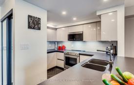 5 dormitorio piso en North York, Canadá. C$981 000