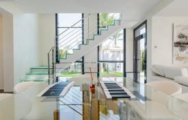 3 dormitorio villa 319 m² en Campoamor, España. 1 195 000 €