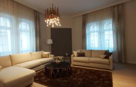 4 dormitorio piso 173 m² en District VII (Erzsébetváros), Hungría. 433 000 €