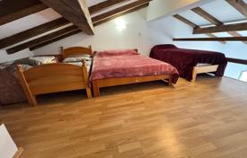 2 dormitorio piso 60 m² en Crikvenica, Croacia. 165 000 €