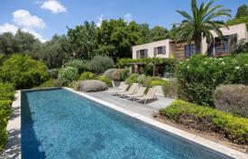 7 dormitorio villa en Chateauneuf-Grasse, Francia. 2 250 000 €