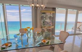 Condominio – Hallandale Beach, Florida, Estados Unidos. $749 000