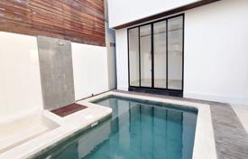 2 dormitorio villa 120 m² en Batu Bolong Beach, Indonesia. $351 000