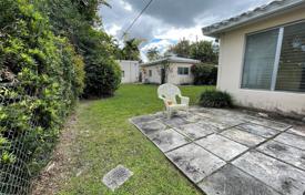 Casa de pueblo – Coral Gables, Florida, Estados Unidos. $1 290 000