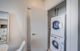 5 dormitorio piso en North York, Canadá. C$891 000