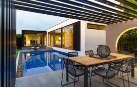 Villa – Bang Tao Beach, Phuket, Tailandia. From $822 000