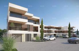 3 dormitorio piso 130 m² en Pula, Croacia. 352 000 €