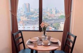 1 dormitorio piso en Khlong Toei, Tailandia. $148 000