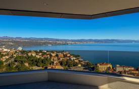 3 dormitorio piso 111 m² en Opatija, Croacia. Price on request