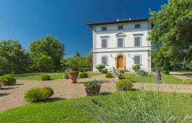 30 dormitorio villa en Arezzo, Italia. 2 750 000 €