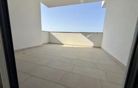 3 dormitorio piso 67 m² en Novi Vinodolski, Croacia. 234 000 €