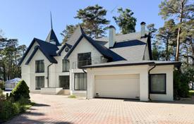 9 dormitorio casa de pueblo 638 m² en Jurmala, Letonia. 1 800 000 €