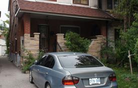 11 dormitorio casa de pueblo en York, Canadá. C$1 547 000