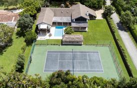 Villa – Pinecrest, Florida, Estados Unidos. $1 750 000