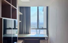 2-dormitorio apartamentos en condominio en Yan Nawa, Tailandia. $487 000