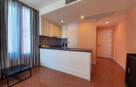 2-dormitorio apartamentos en condominio en Khlong Toei, Tailandia. $462 000