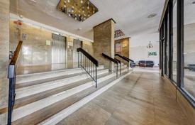 6 dormitorio piso en Scarborough, Canadá. C$696 000