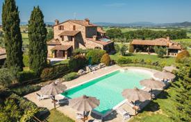 33 dormitorio finca rústica 1333 m² en Castiglione del Lago, Italia. Price on request