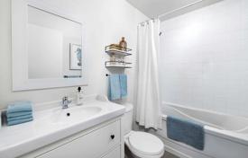 2 dormitorio piso en Lansdowne Avenue, Canadá. C$1 052 000